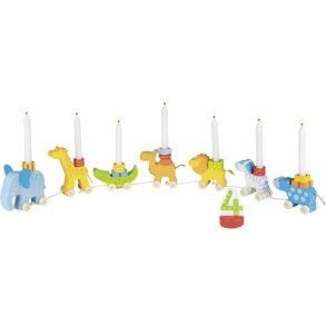 Fdselsdagskaravane i tr med dyr + stage med tal