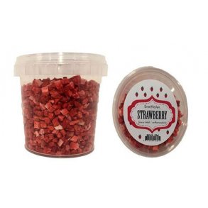 Frysetrret jordbr stykker . 10g. Sundt kagepynt