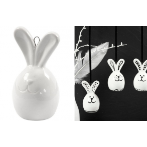 Pskehare til ophng. 3. stk. Klar til dekoration.