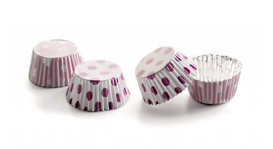 Konfektforme. 2 design Lyserd. 36 stk