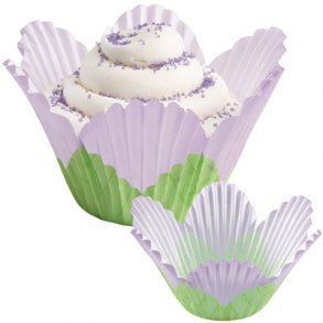 Blomsterformet muffinforme i papir, lilla