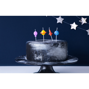 Kagelys fdselsdag, Space Tema