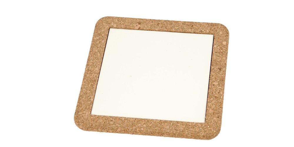 Bordskåner med korkramme 15,5 x 15,5 cm. 1 stk