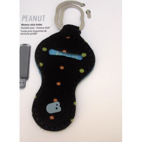 Built Peanut USB Sleeve,brun m sm prikker